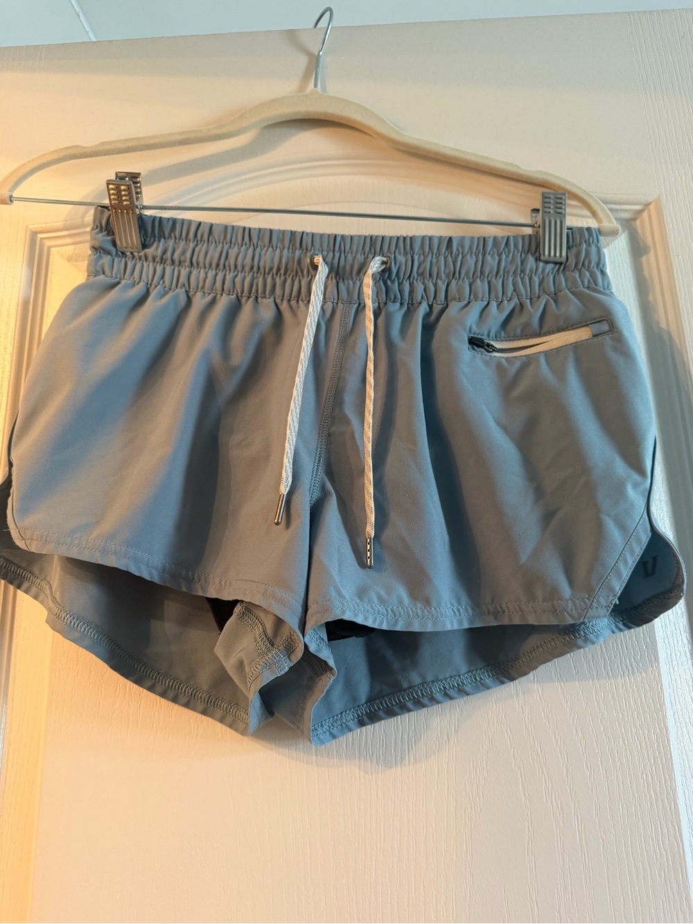 Vuori Shorts